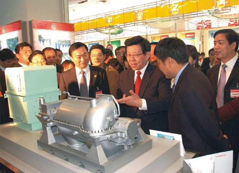 2006时任陕西省长陈德铭来一定发展区旅行