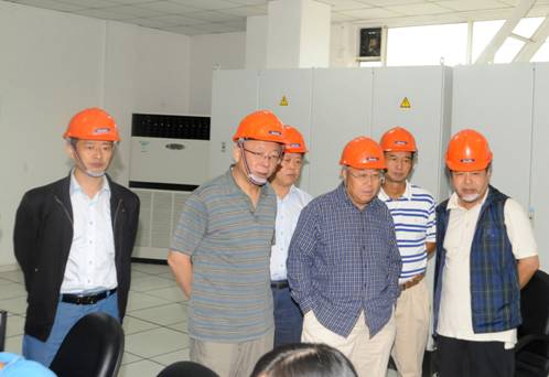 2011年原广西壮族自治区王汉民副主席一行来一定发动力旅行交流