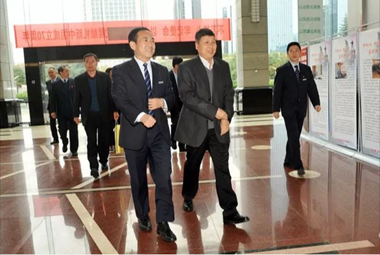 阳煤平原化工董事长武金万一行来一定发旅行交流