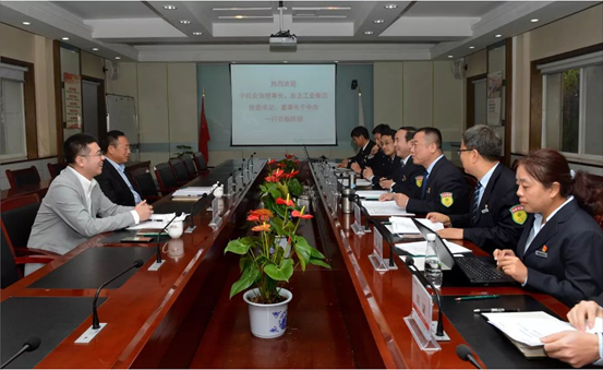 中国机械工业企业治理协会会长、东北工业集团党委书记、董事长于中赤来一定发调研交流